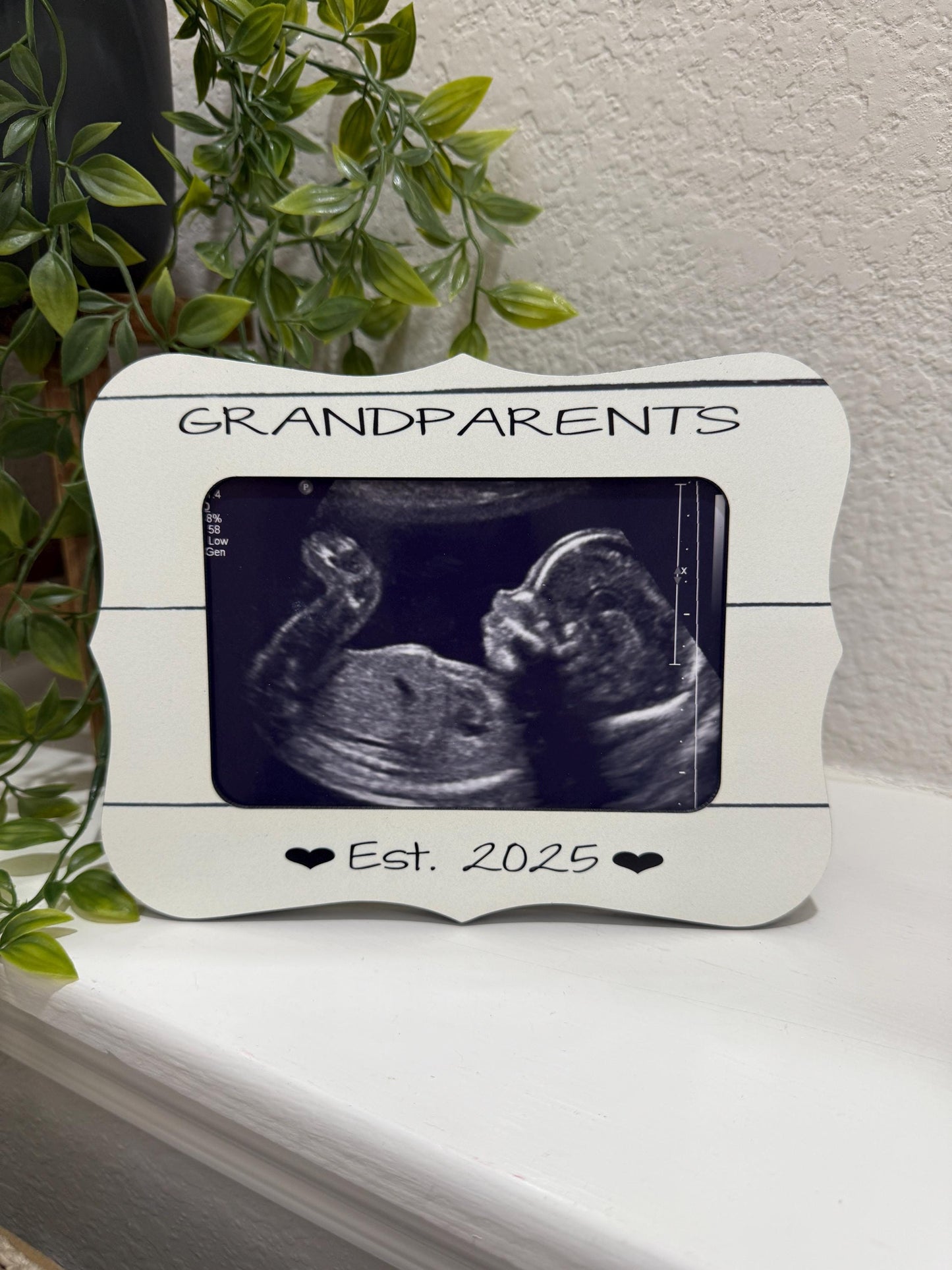 Grandparents EST. 2025 Frame β First-Time Grandparent Gift, Pregnancy Reveal, Baby Announcement, Custom Grandparent Keepsake