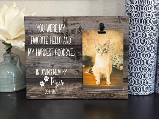 Personalized Cat Memorial Frame | Pet Loss Gift for Cat Lovers | Rainbow Bridge Pet Sympathy Gift | Custom Pet Bereavement Keepsake